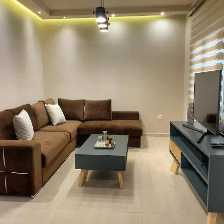 Petite Luxury Urban House