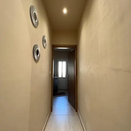 Daire Petite Luxury Urban House Tríkala