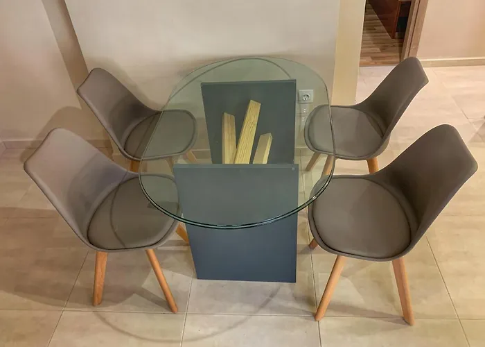 Petite Luxury Urban House