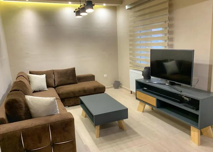 Petite Luxury Urban House